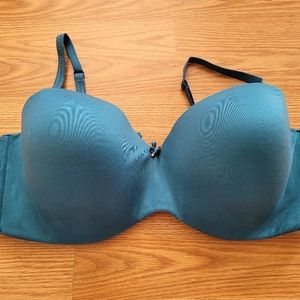 2/$40 Worn once, convertible bra